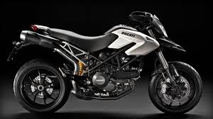 Ducati Hypermotard 796