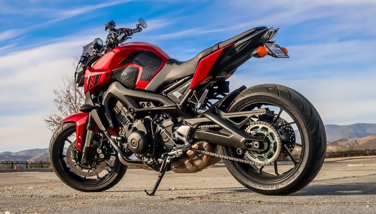 moto - assurances - motos - modèle - moto yamaha mt - véhicule mt 09 